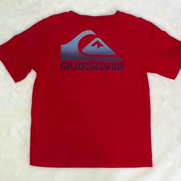 * Bundle Special 2/$15 * Quicksilver 100% Cotton Short Sleeve T-shirt - Picture 2 of 6